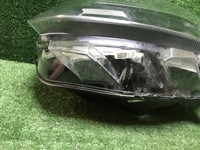 Фара левая Opel Zafira Life (19-нв) ксенон