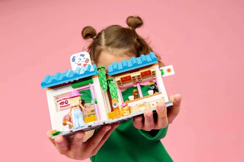 Конструктор LEGO Friends 42677 Dog Treats Bakery