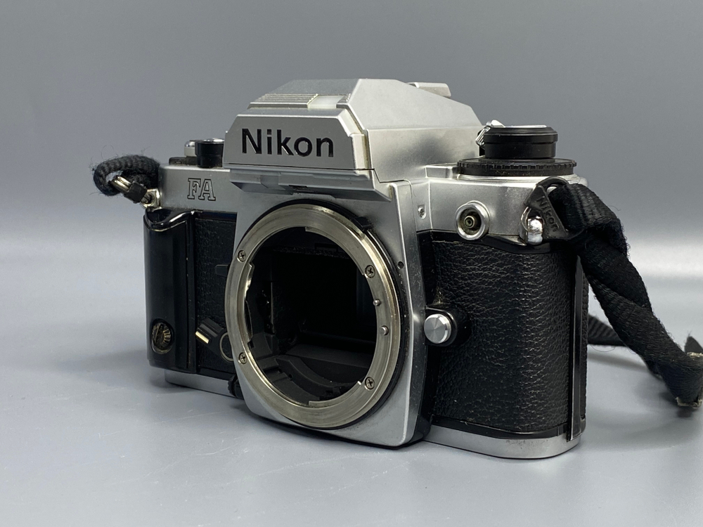 Nikon FA не щелкает