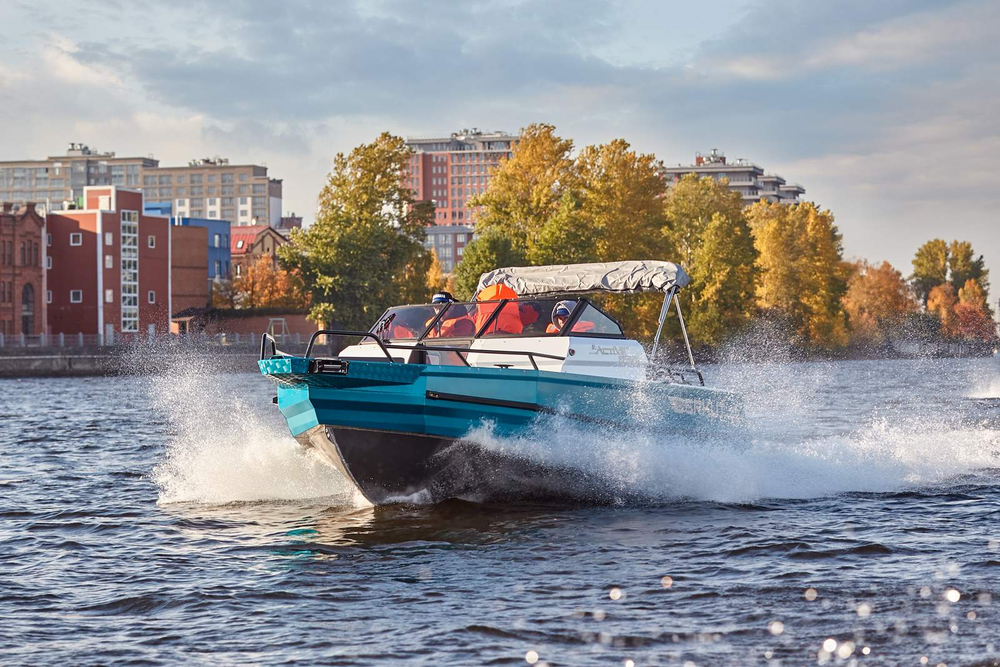 Алюминиевая лодка BERKUT Active DC