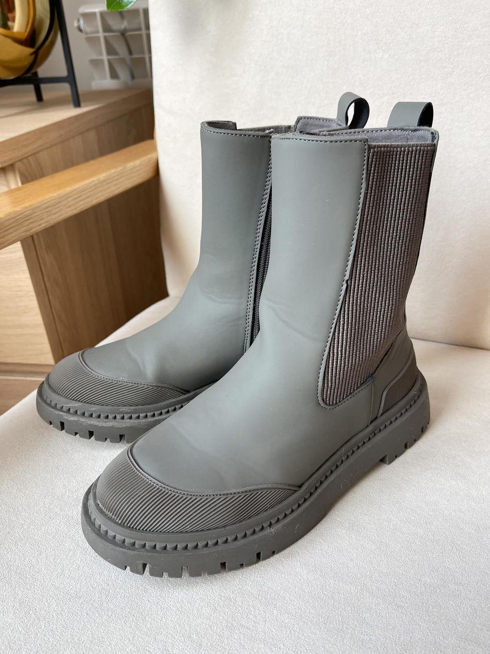 Ботинки Zara