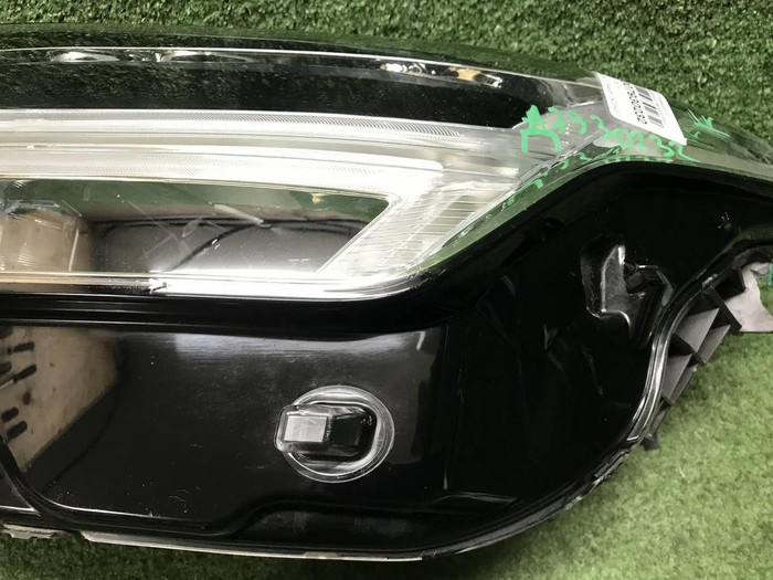 Фара левая Volvo XC90 2 (14-19) Full LED