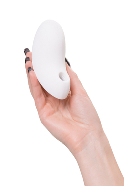 Вакуум-волновой бесконтактный стимулятор клитора Satisfyer Vulva Lover 2, силикон, белый