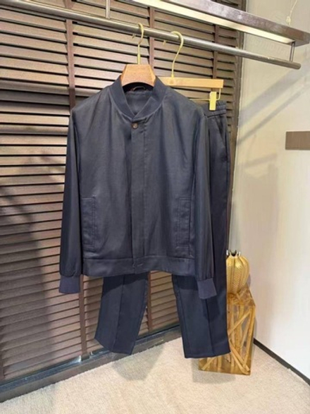 Льняной костюм Zegna