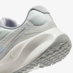 Кроссовки женские NIKE W NIKE REVOLUTION 7