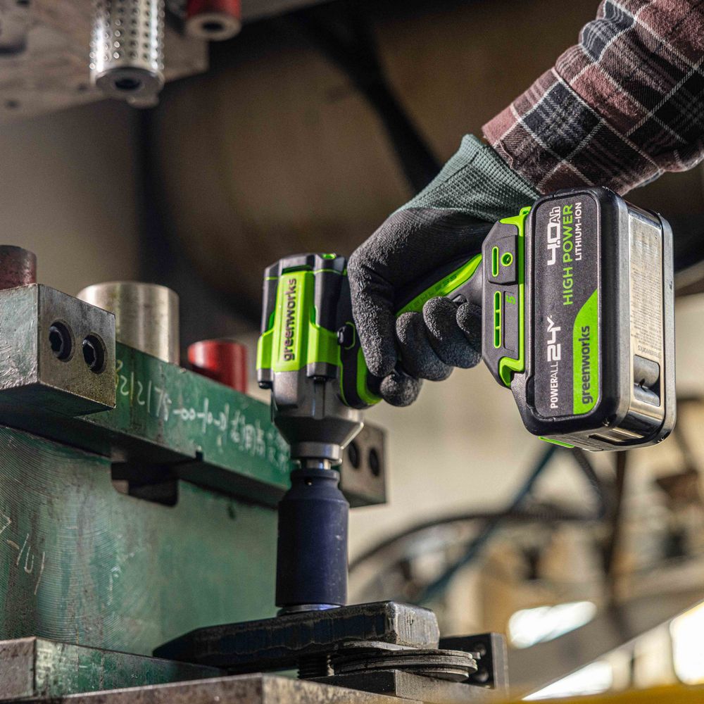 Гайковерт ударный акк. Greenworks IW5500, 24V, б/щет, 1/2'', 500Нм, 3 режима, 1х5Ач,ЗУ,кор (3805007CUG)