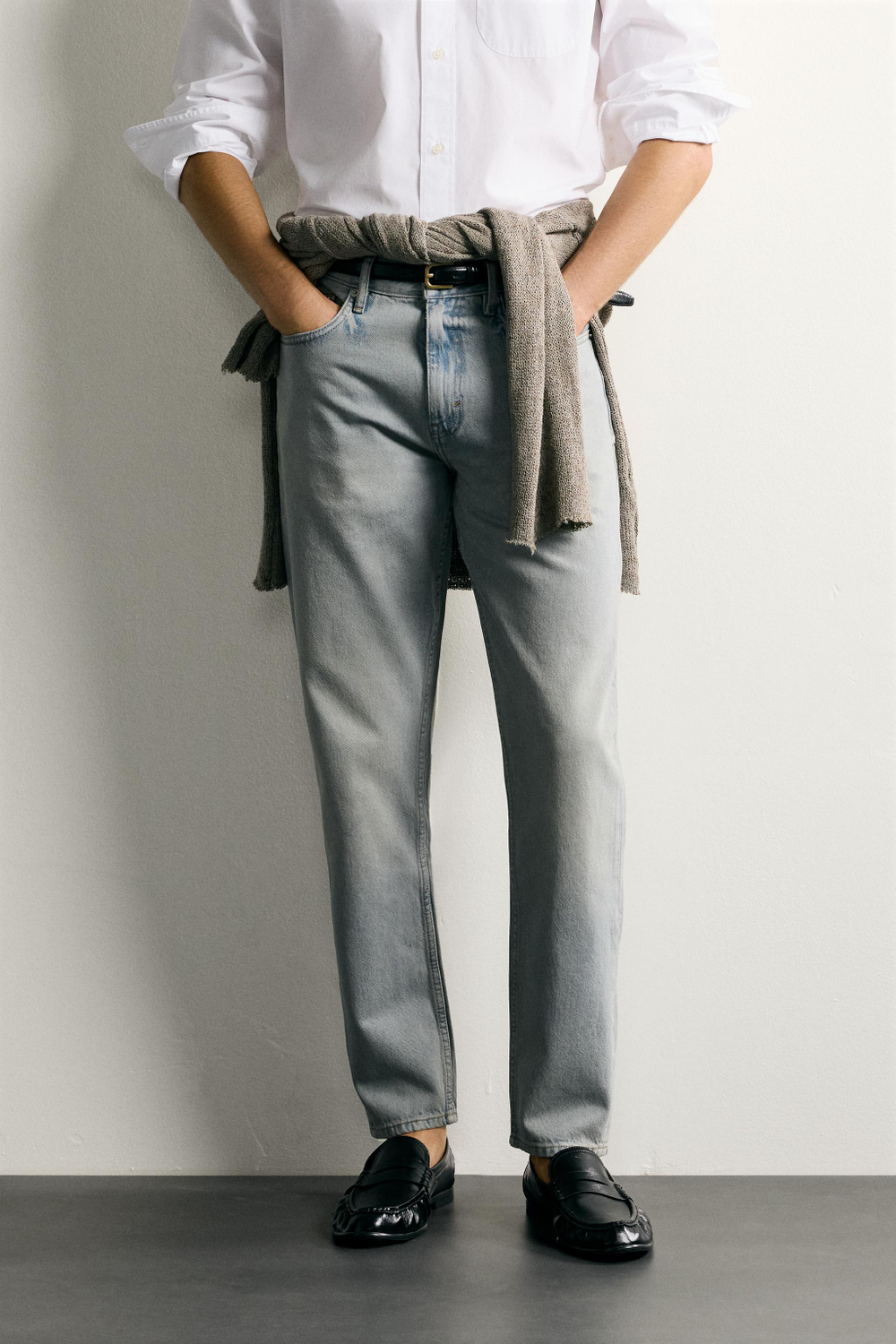 ДЖИНСЫ SLIM TAPERED — ZARA