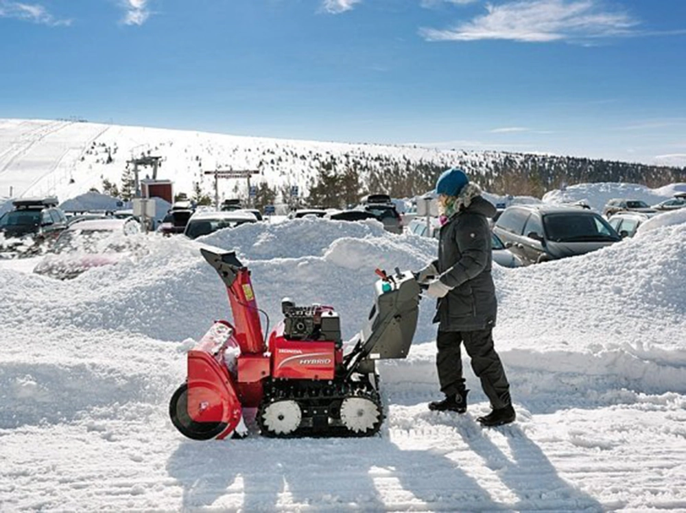 Снегоуборщик Honda HSM 1390 IK2 ETDR