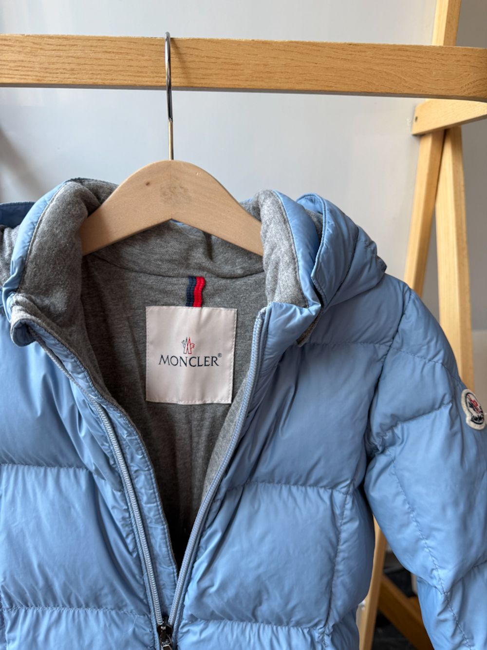 Пуховый комбинезон Moncler, 74