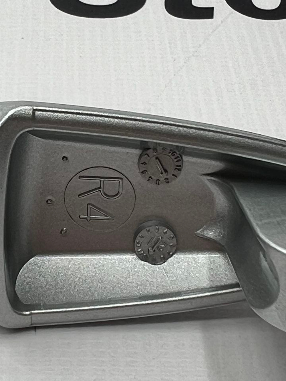 Ручка двери внешняя правая Mitsubishi Outlander. 5716A014HU. Оригинал