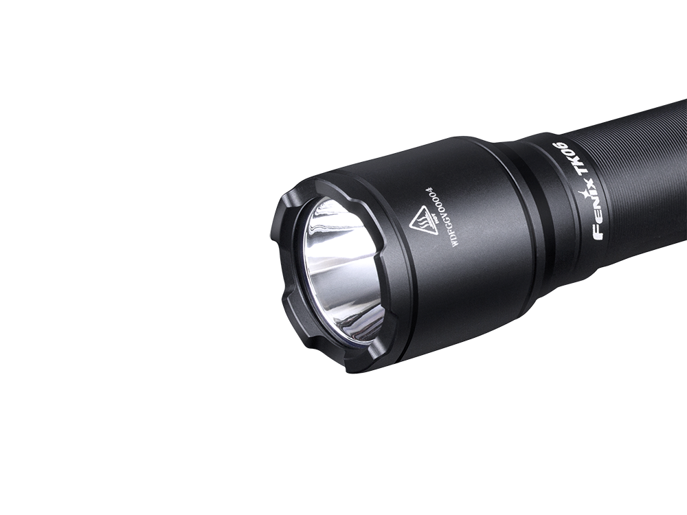 Тактический фонарь Fenix TK06