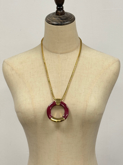Кулон Givenchy 1977 год