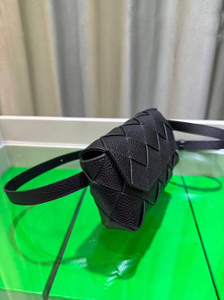Нагрудная сумка Bottega Veneta