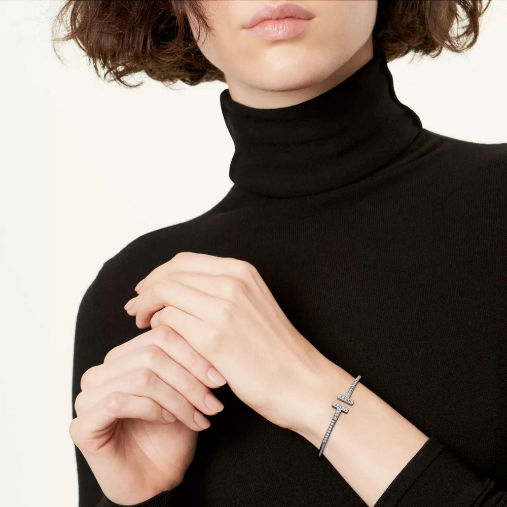 Браслет из белого золота с бриллиантами, Tiffany 💠 T Wire Collection Pave - Единственный в наличии
