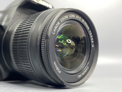Canon 1100D Kit 18-55mm IS 60.000 кадров