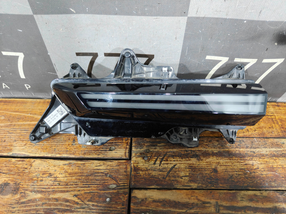 Фонарь задний правый BMW XM (G09) 22-нв Б/У Оригинал 63219879758
