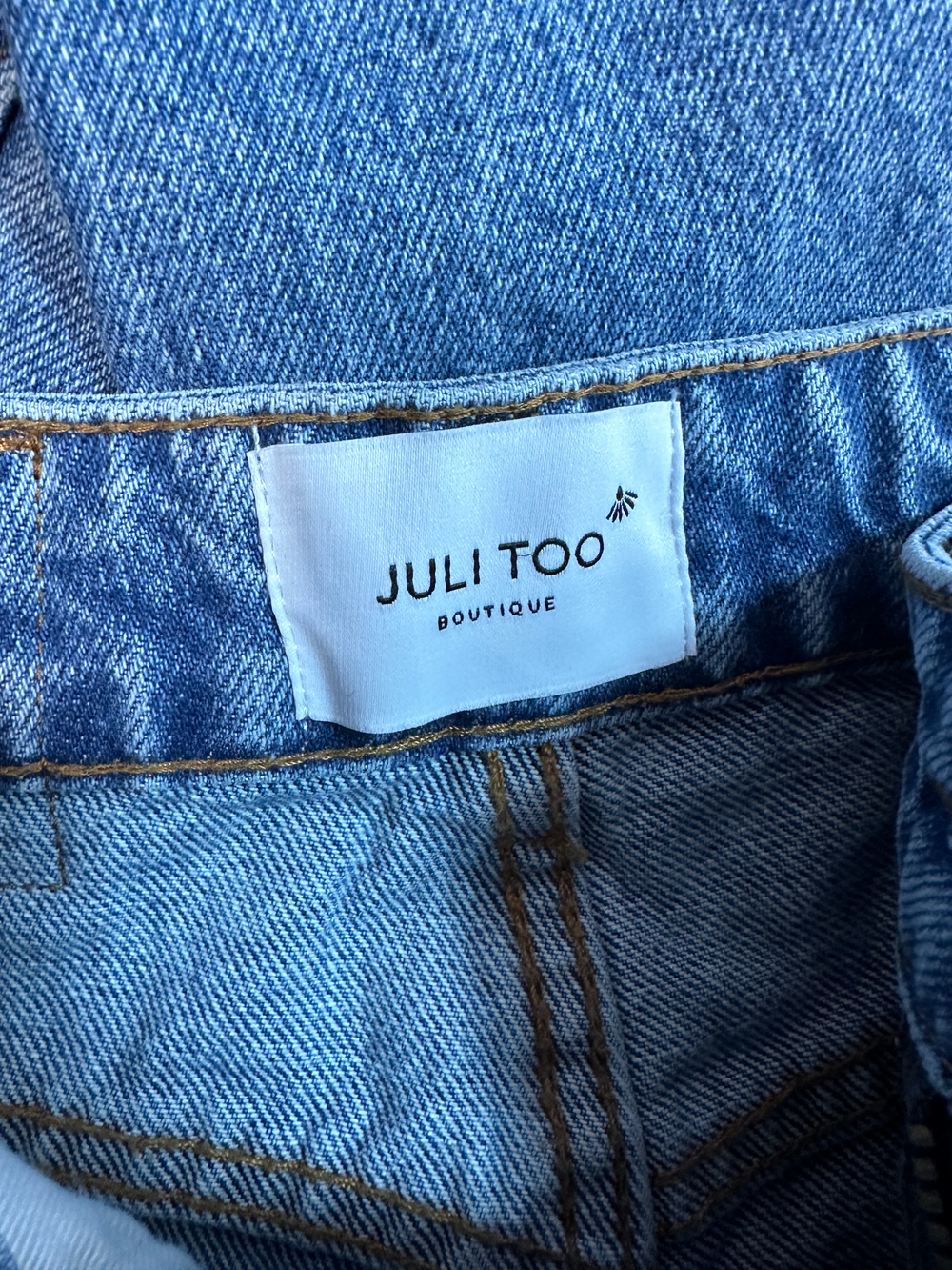 Джинсы Juli Too