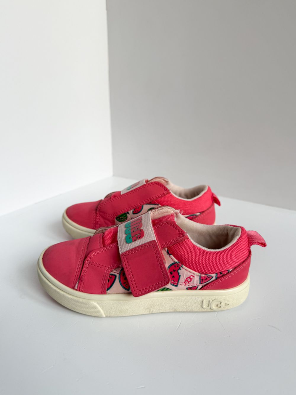 Текстильные кеды UGG, 26
