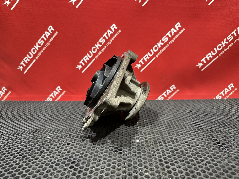 Насос водяной (помпа) 2018г.