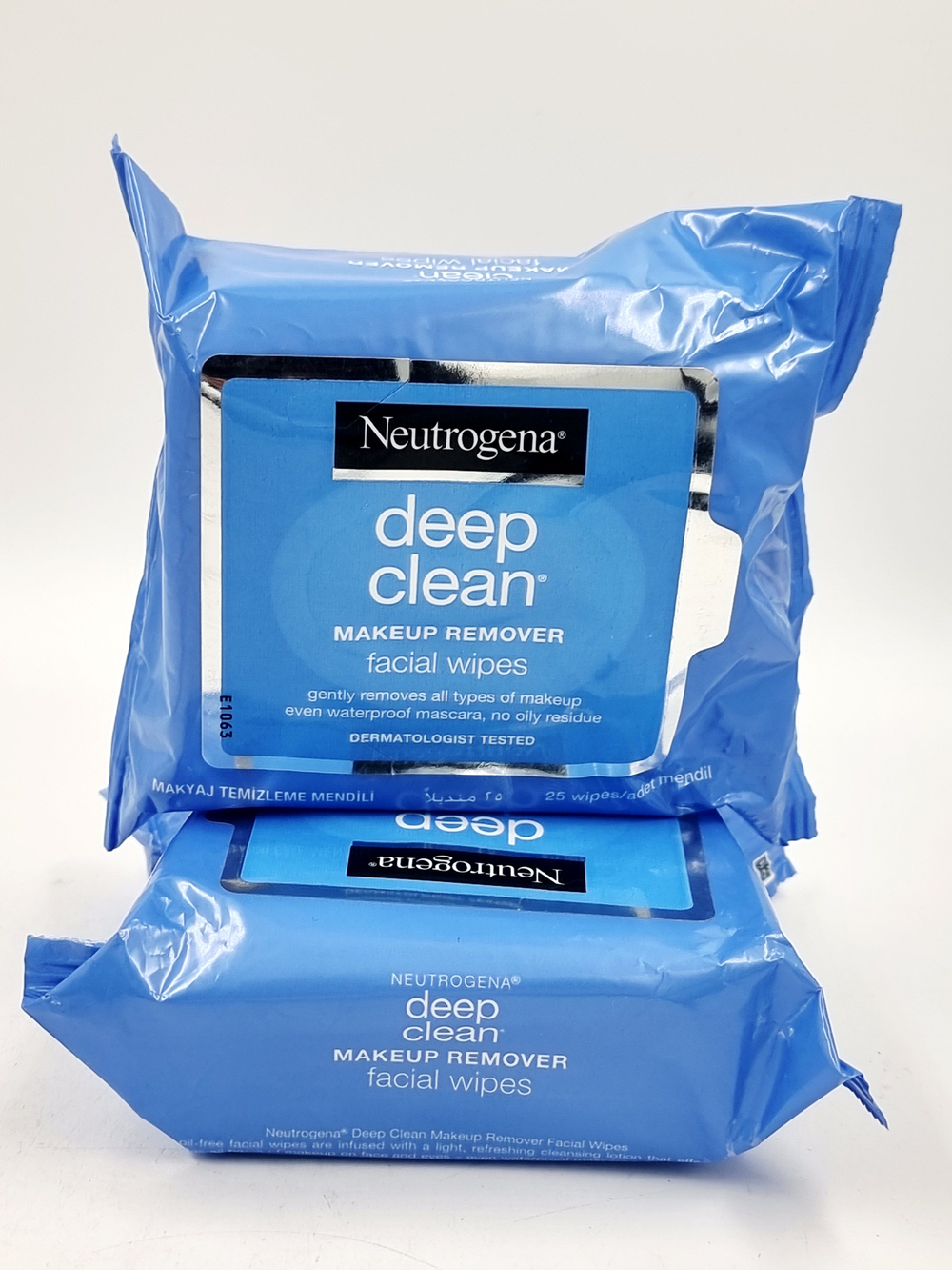 Салфетки для снятия макияжа Neutrogena Deep Clean Makeup Remover 2 уп. (25 салфеток в упаковке), (Франция)