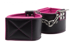 Чёрно-розовые двусторонние наручники Reversible Wrist Cuffs (Цвет: черный с розовым)