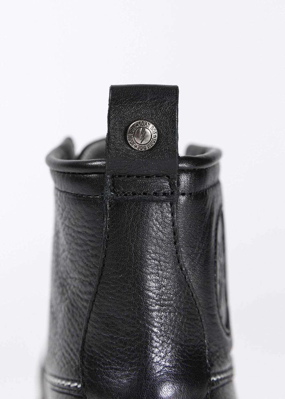 Ботинки Iron Black John Doe