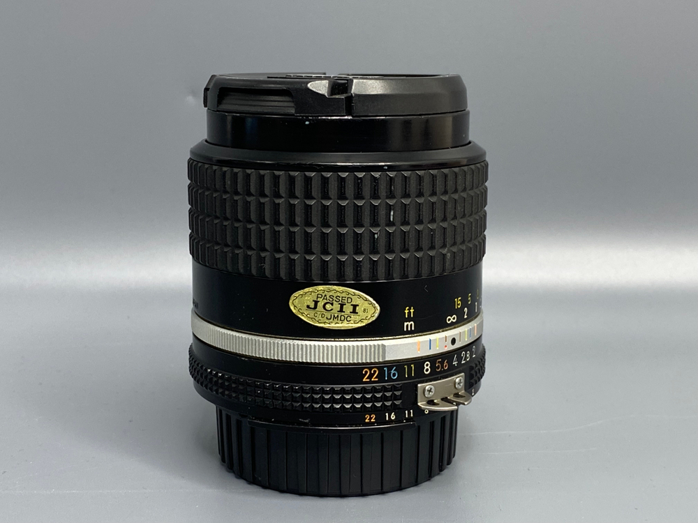 Nikon Nikkor 28mm f/2 Ai-S