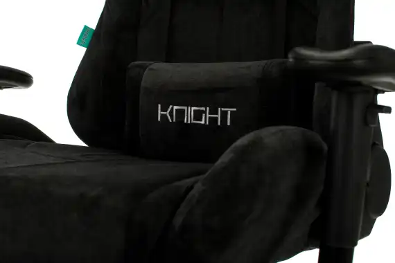 Кресло игровое Zombie Viking Knight черный Light-20 с подголов. крестов. металл