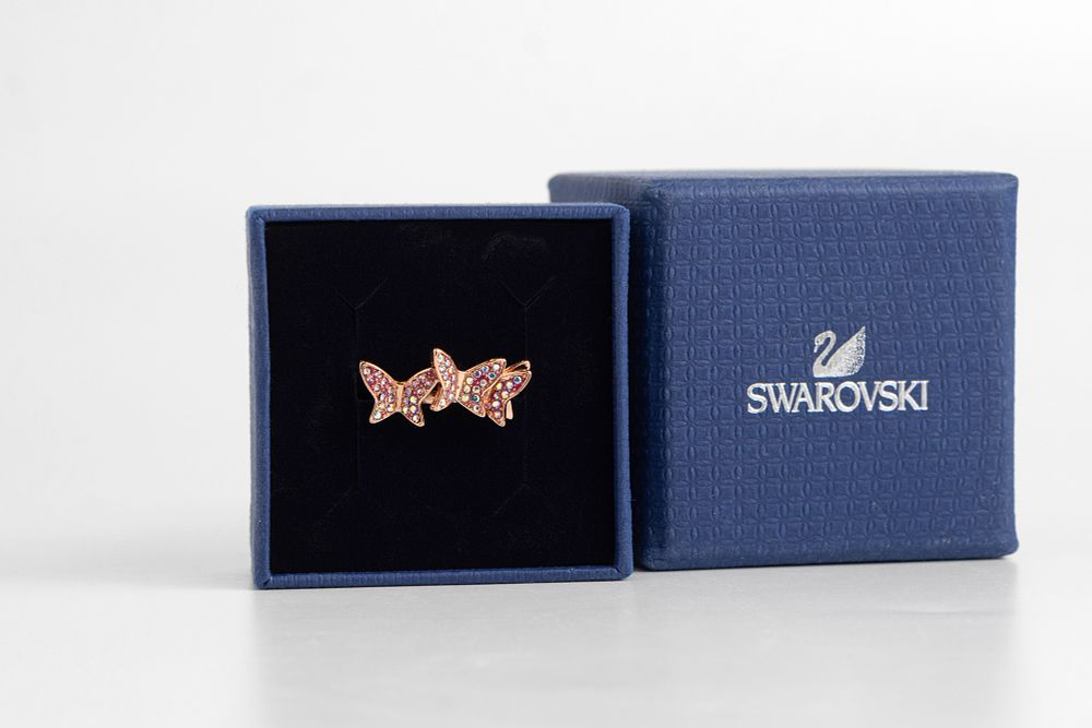 Кольцо Swarovski с бабочками, украшенными кристаллами