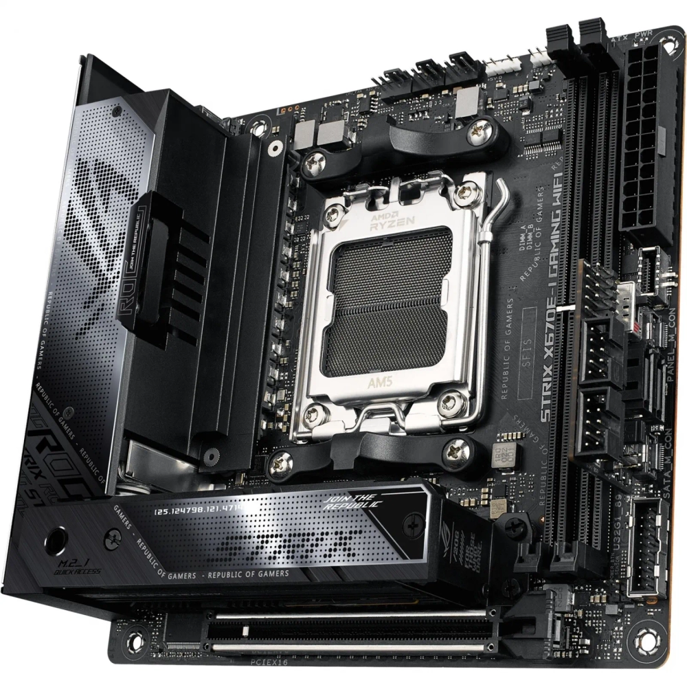 Материнская плата ASUS ROG STRIX X670E-I GAMING WIFI Socket AM5 mIATX (ROG STRIX X670E-I GAMING WIFI)
