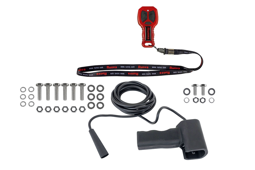 Лебёдка автомобильная электрическая 12V Runva EWXT12000FSR 5443 кг синтетический трос