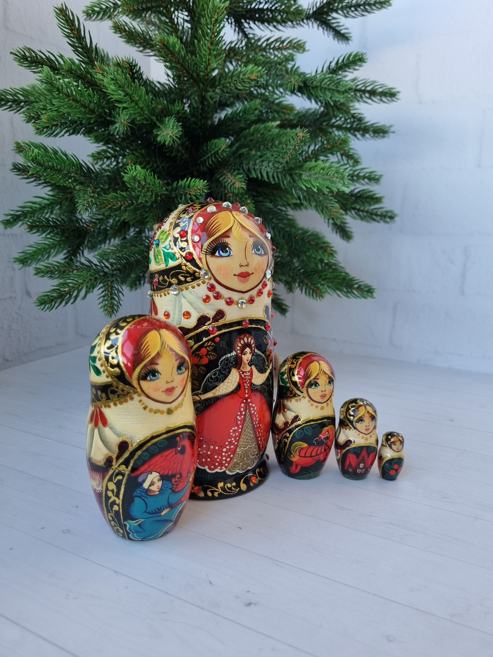 Матрешка сказка микс 5мест 15см