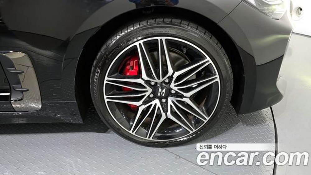 KIA Stinger 2.5 AWD Masters — 2021