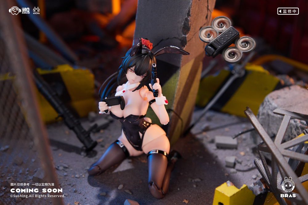 Bunny Girl Luna