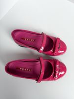 Лаковые туфли Prada, 28