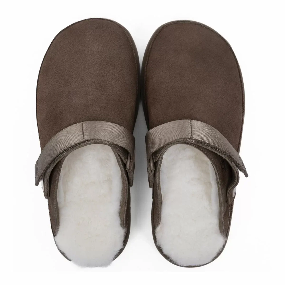 UGG Goldenstar Clog "Chocolate"