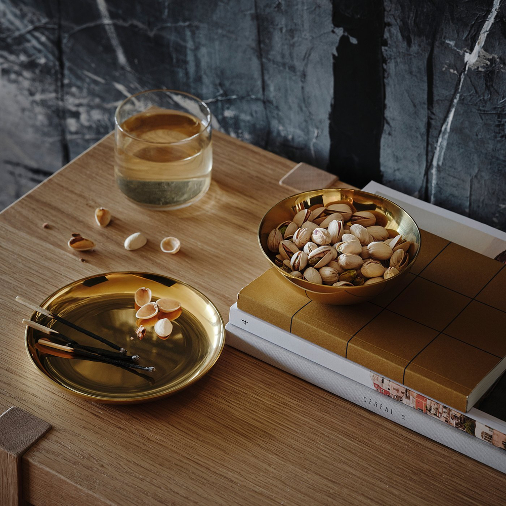 IKEA STOCKHOLM  (ИКЕА СТОКХОЛМ)  -  2025 Миска и тарелка - цвет латуни