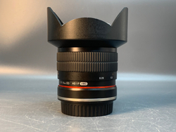 Samyang 14mm f/2.8 ED AS IF UMC Canon EF, не большие царапины на передней линзе