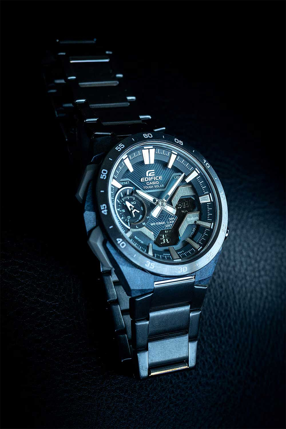 Часы Casio ECB-2200CB-2A