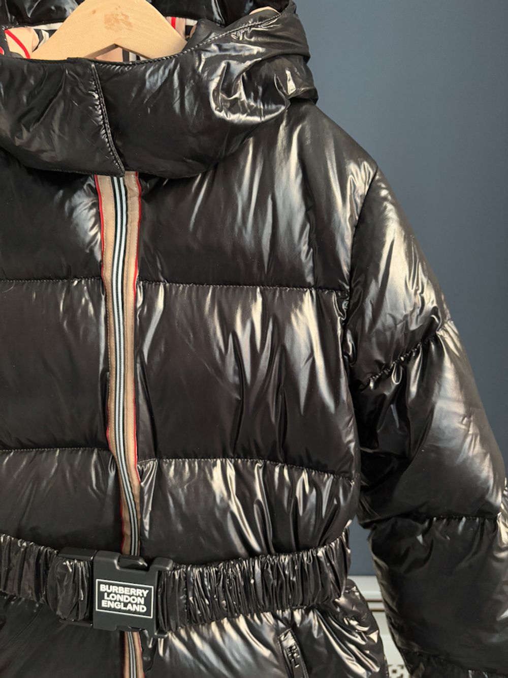 Пуховик Burberry, 152