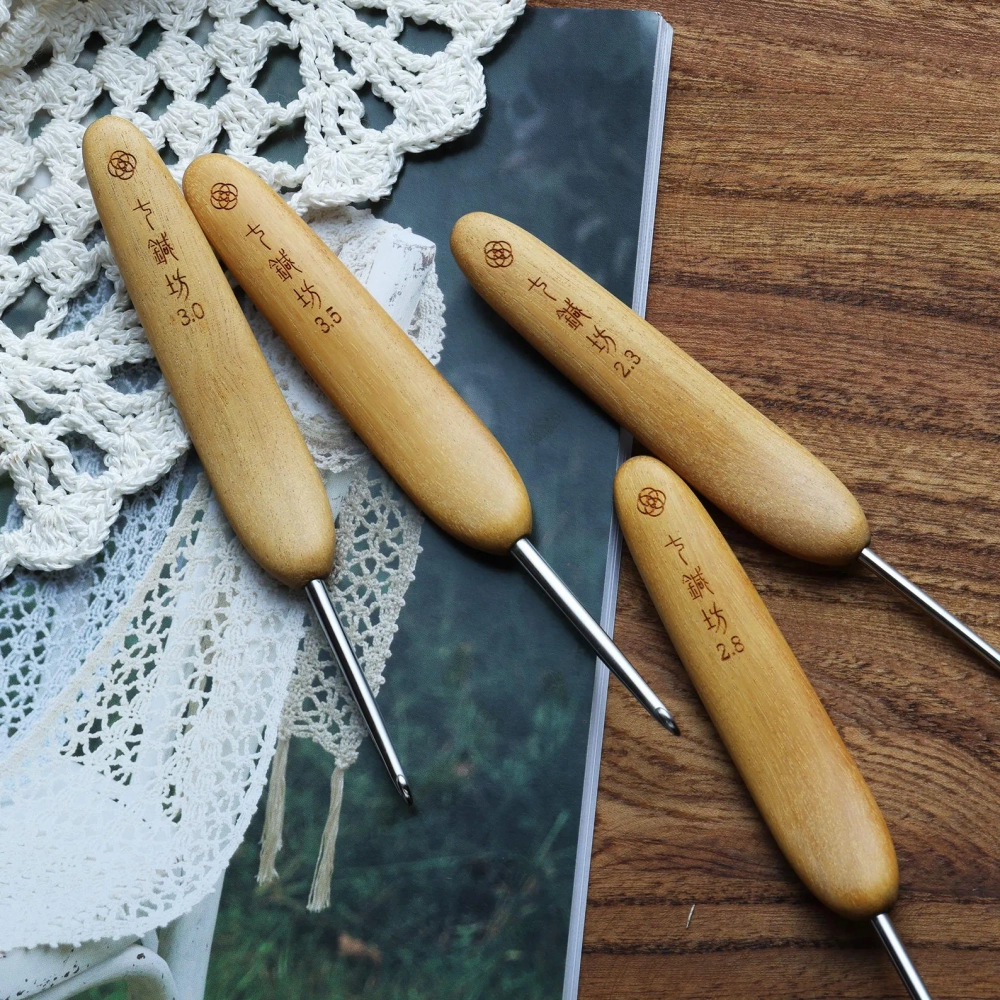 крючок с короткой ручкой Семь игл