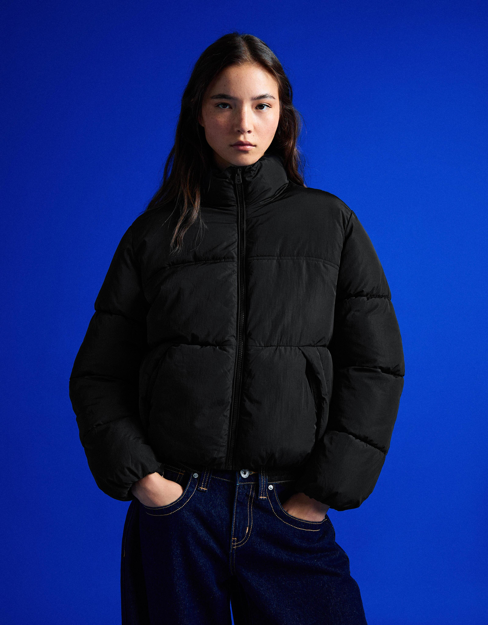 Женская стеганая куртка из водоотталкивающей ткани - BERSHKA