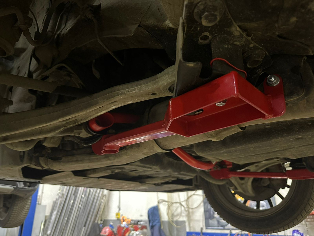 Усилители жесткости передние нижние боковые Subaru Levorg, Subaru XV 1 ДОрест (GP), Subaru Forester 4 (SJ) (ПОД ЗАКАЗ)