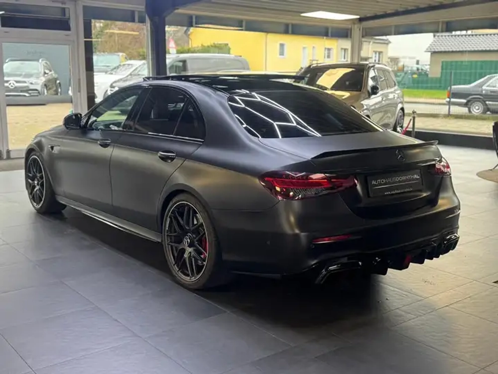 Mercedes-Benz E 63 AMG