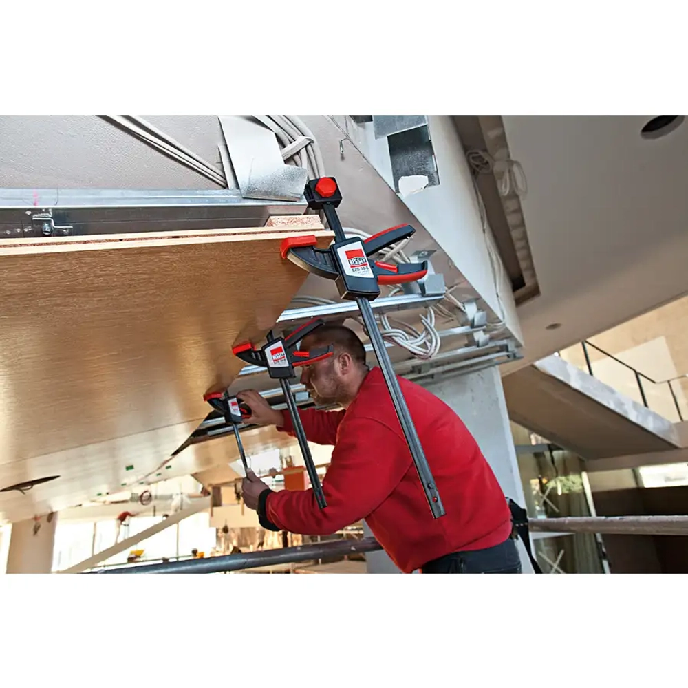 Струбцина для работы одной рукой BESSEY EZS60-8