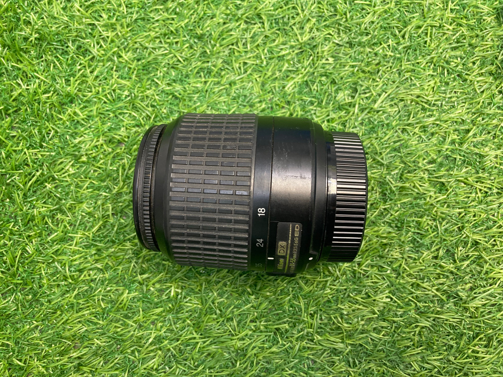 Nikon 18-55mm 3.5-5.6G AF-S DX ED