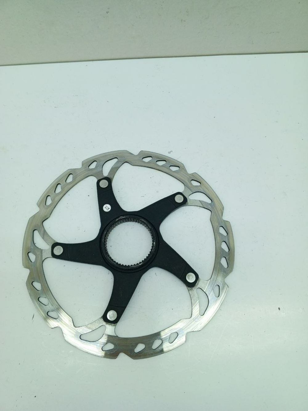 Ротор дискового тормоза SHIMANO CENTER LOCK 160 мм