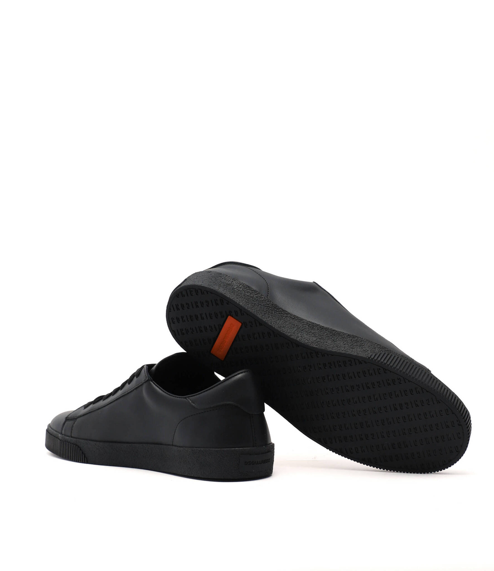 Кожаные кроссовки Dsquared2 - черный(SNM0187 01504893)