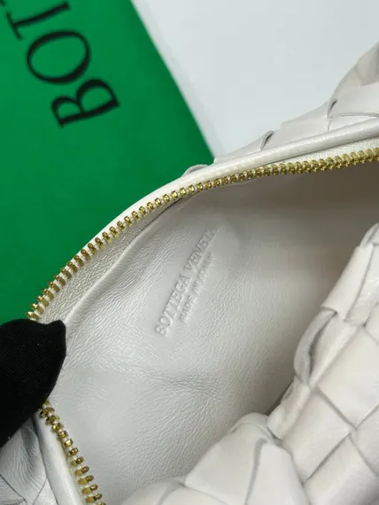 Сумка Bottega Veneta Mini Jodie белый