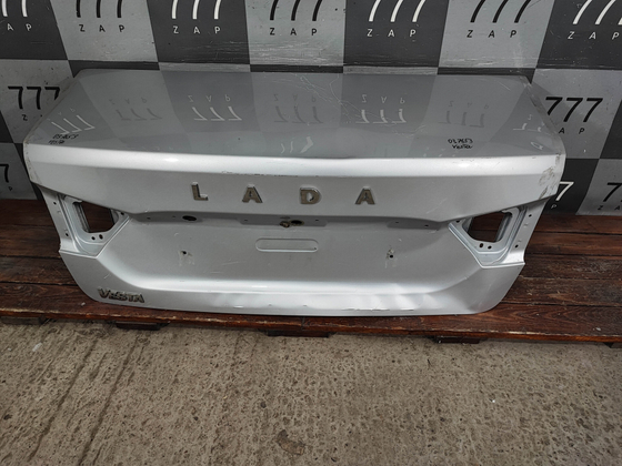 Крышка багажника Lada Vesta 15-22 Б/У Оригинал 8450039387